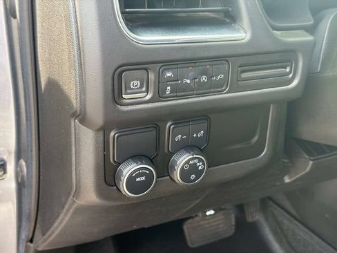 Used 2022 Chevrolet Tahoe LT RWD image 26