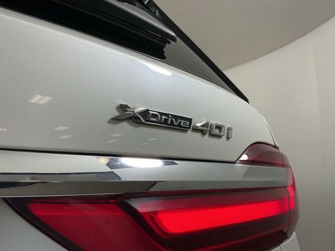Certified 2022 BMW X7 xDrive40i w/ Executive Package image 35