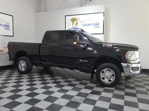 Used 2020 RAM 2500 Tradesman AWD/4WD image 6