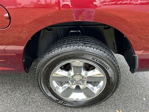 Used 2019 RAM 1500 Express w/ Express Value Package image 11