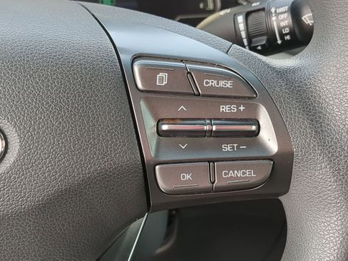 Used 2020 Hyundai Ioniq Blue image 26