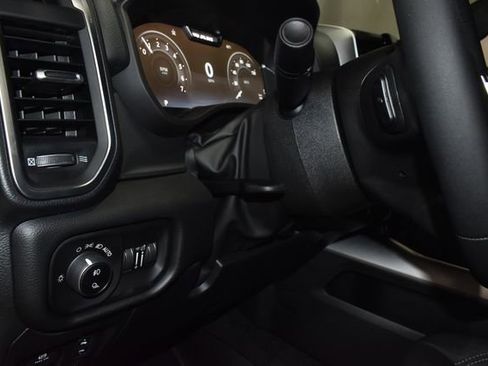 New 2026 RAM 1500 Big Horn AWD/4WD image 25