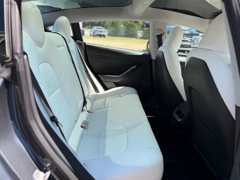 Used 2023 Tesla Model 3 Performance AWD/4WD image 16