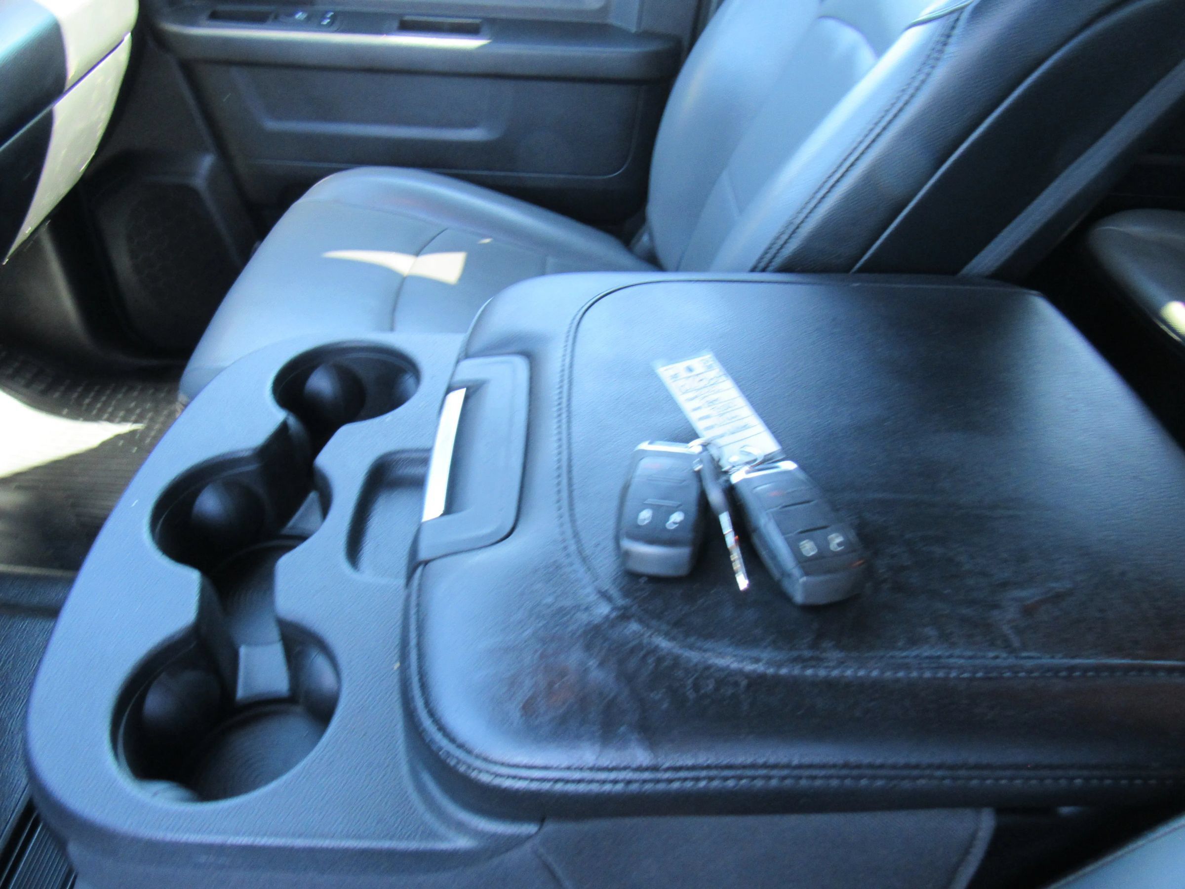 Used 2022 RAM 3500 Tradesman AWD/4WD image 17