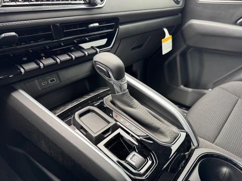 New 2026 Chevrolet Colorado LT image 16