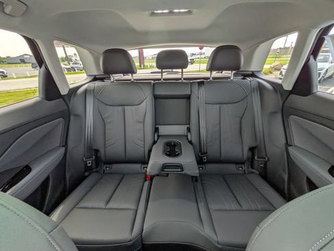 New 2026 Audi Q3 quattro 2.0T AWD/4WD image 16