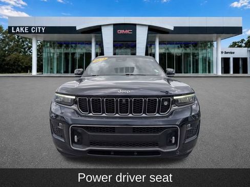 Used 2024 Jeep Grand Cherokee L Overland w/ Advanced Protech Group III AWD/4WD image 11
