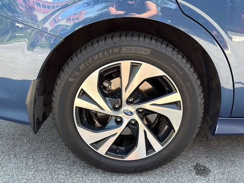 Used 2022 Subaru Legacy Premium AWD/4WD image 13