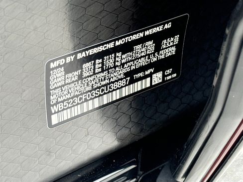 New 2025 BMW iX xDrive50 image 33