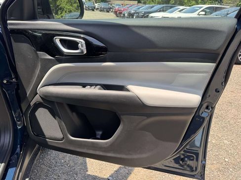 New 2026 Jeep Compass Limited AWD/4WD image 8