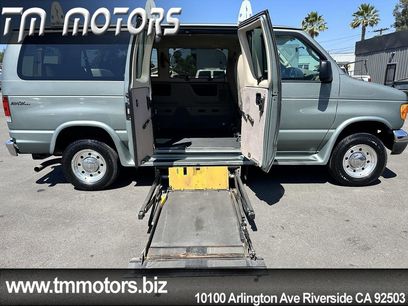 Used 2006 Ford E-350 and Econoline 350 Super Duty Wagon