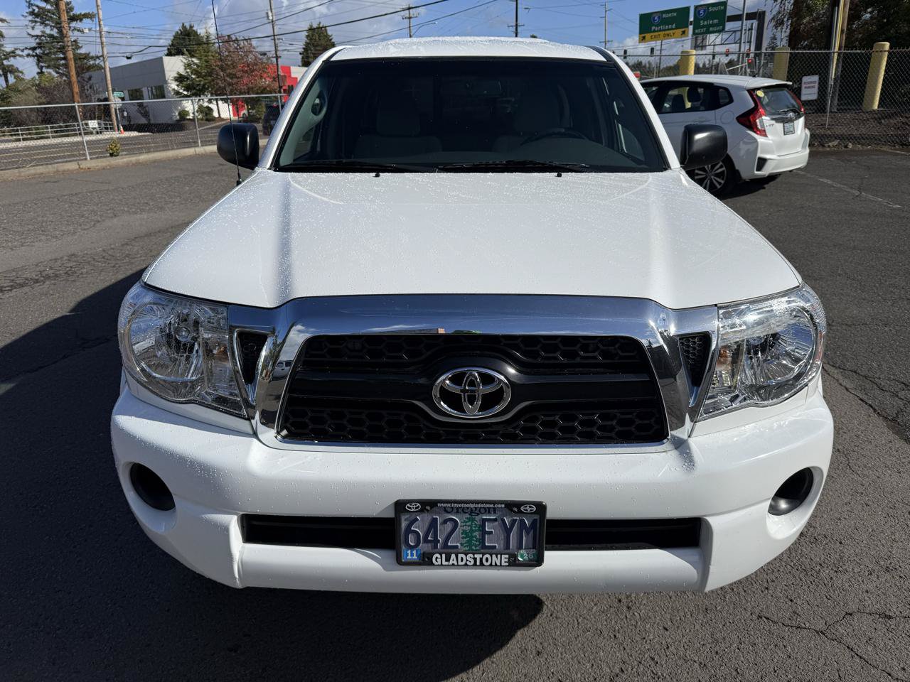 Used 2011 Toyota Tacoma 4x4 Access Cab w/ SR5 Pkg #2 image 6