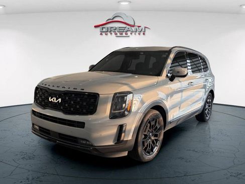 Used 2022 Kia Telluride SX w/ Nightfall Edition Package AWD/4WD image 4
