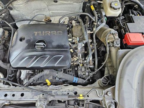 Used 2024 Buick Encore GX Sport Touring FWD image 21