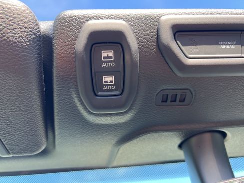 Used 2023 Jeep Wrangler Unlimited Rubicon 4xe w/ Cold Weather Group AWD/4WD image 38