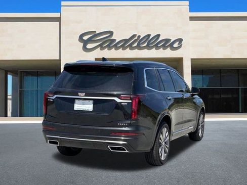 New 2025 Cadillac XT6 Premium Luxury image 3