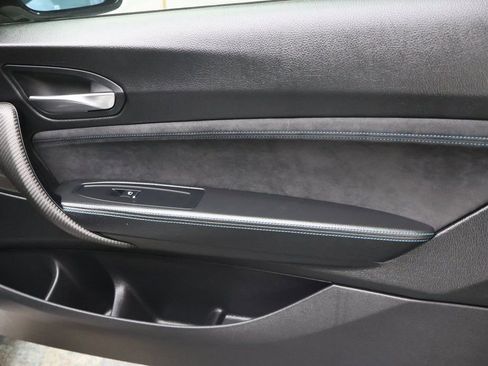 Used 2018 BMW M2 image 12