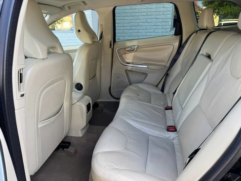 Used 2013 Volvo XC60 3.2 FWD image 18