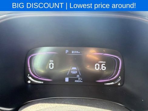 Used 2024 Kia Soul LX w/ Option Group 015 FWD image 36