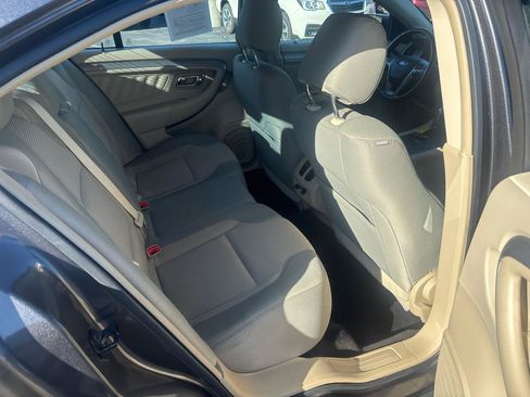 Used 2015 Ford Taurus SEL w/ Equipment Group 201A AWD/4WD image 26