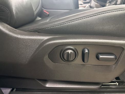 Certified 2023 GMC Sierra 3500 SLT w/ SLT Premium Package image 21