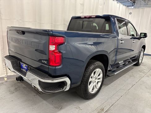 Used 2023 Chevrolet Silverado 1500 LTZ w/ LTZ Premium Package AWD/4WD image 5