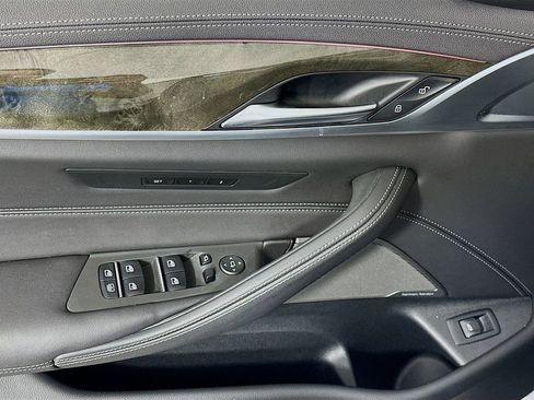 Certified 2023 BMW 540i 540i w/ Executive Package image 18