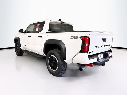 New 2025 Toyota Tacoma TRD Off-Road image 6