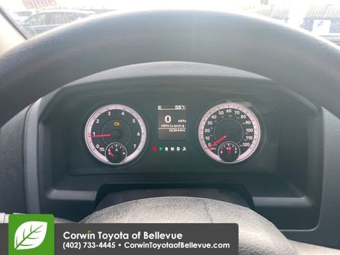 Used 2015 RAM 1500 Express AWD/4WD image 9