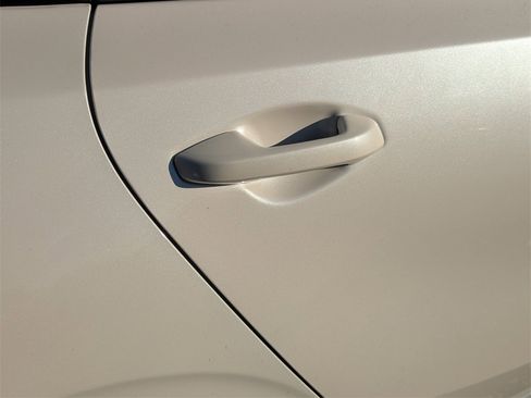 Used 2024 Kia Forte GT-Line w/ GT-Line Premium Package image 17