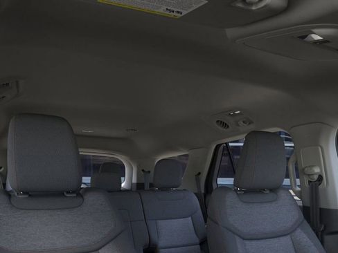 New 2026 Ford Explorer Active image 22
