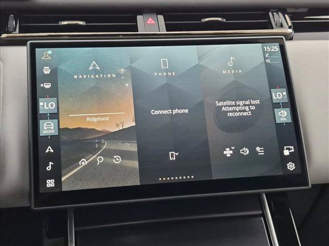 Certified 2026 Land Rover Range Rover Velar Dynamic SE AWD/4WD image 15