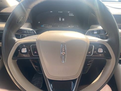 Used 2022 Lincoln Aviator Reserve w/ Elements Package Plus AWD/4WD image 21