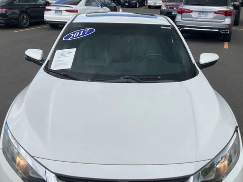 Used 2017 Honda Civic EX-L image 15