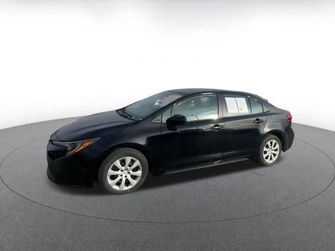 Used 2023 Toyota Corolla LE image 8
