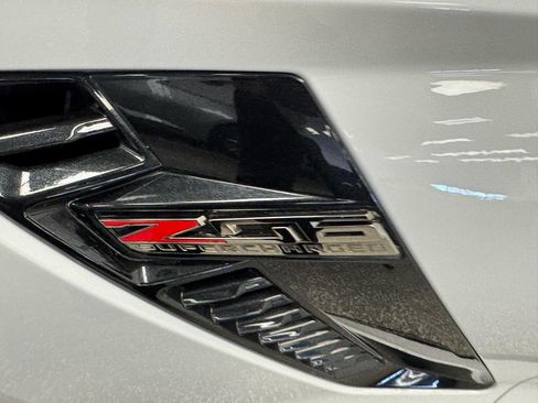 Used 2017 Chevrolet Corvette Z06 image 21
