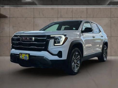 Used 2026 GMC Terrain Elevation FWD image 3