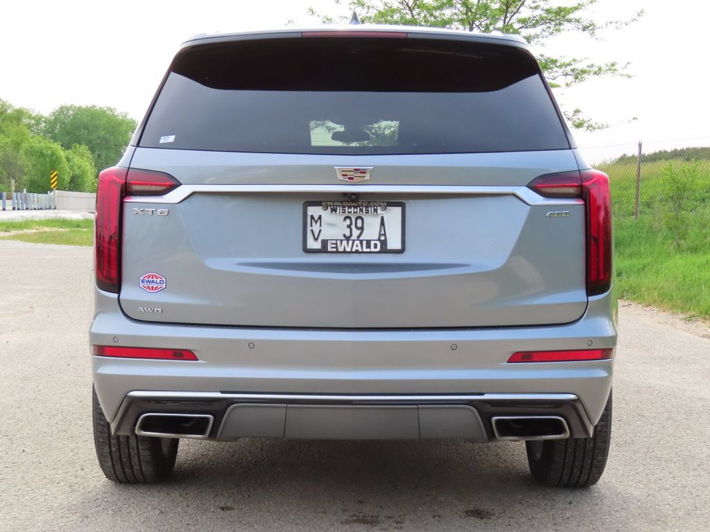 Used 2024 Cadillac XT6 Premium Luxury AWD/4WD image 18