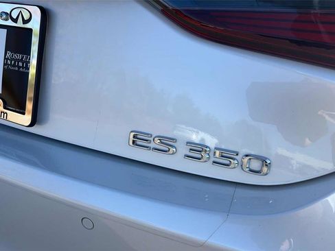 Used 2024 Lexus ES 350 w/ Premium Package image 27
