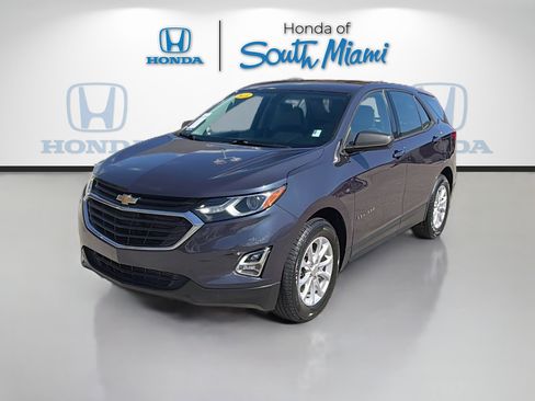 Used 2019 Chevrolet Equinox LS image 3