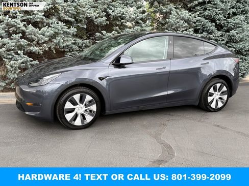 Used 2023 Tesla Model Y Long Range AWD/4WD image 1