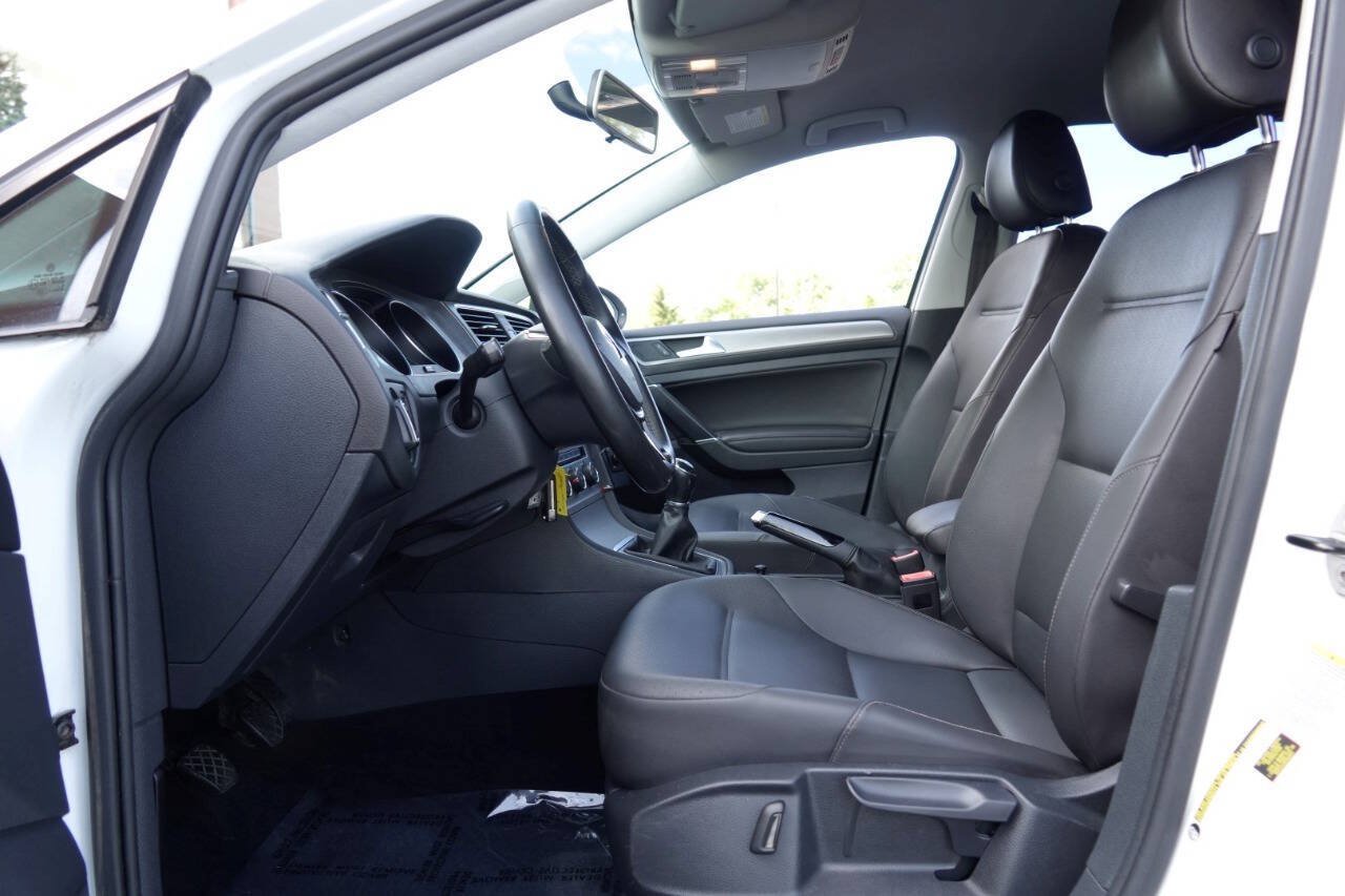 Used 2015 Volkswagen Golf TDI S FWD image 57