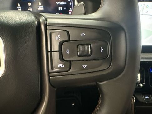 Used 2025 GMC Sierra 1500 AT4 w/ AT4 Premium Package AWD/4WD image 13