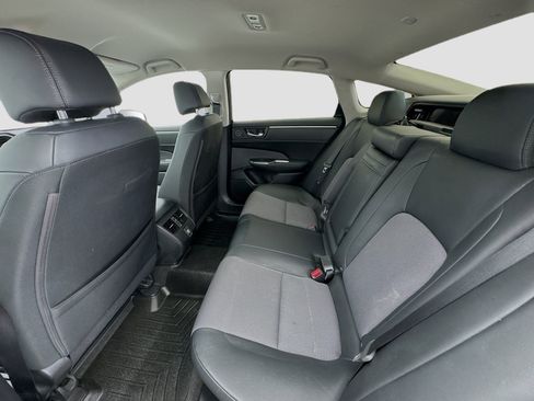 Used 2021 Honda Clarity Plug-In Hybrid image 15