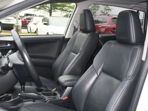 Used 2016 Toyota RAV4 Limited AWD/4WD image 13