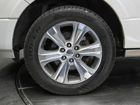 Used 2017 Ford Expedition Max Platinum AWD/4WD image 9