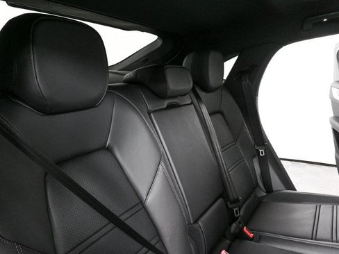 Certified 2026 Porsche Cayenne Coupe AWD/4WD image 23