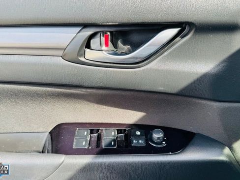 Used 2021 MAZDA CX-5 Sport image 9