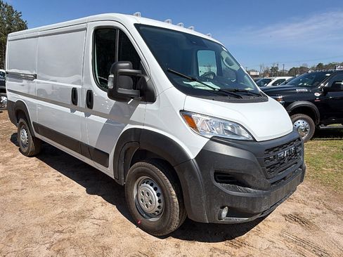 New 2026 RAM ProMaster 2500 w/ Convenience Group image 5