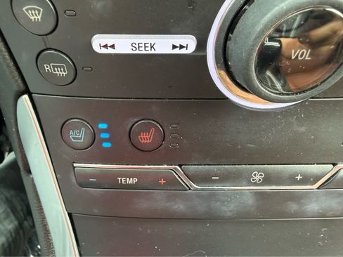 Used 2015 Ford Edge Titanium w/ Equipment Group 302A AWD/4WD image 20